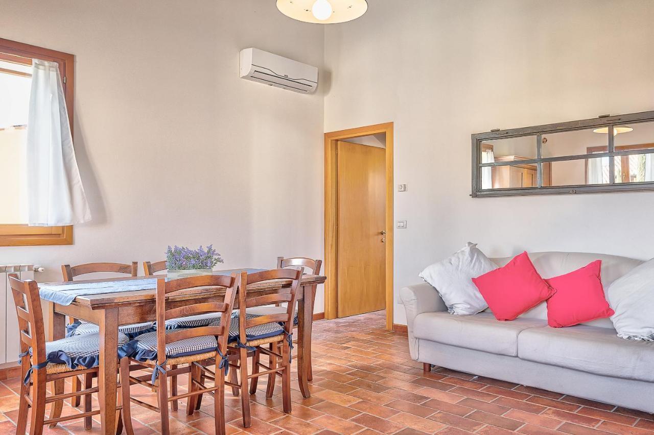 Borgo Del Faggio - Case Vacanza Montepulciano Stazione المظهر الخارجي الصورة