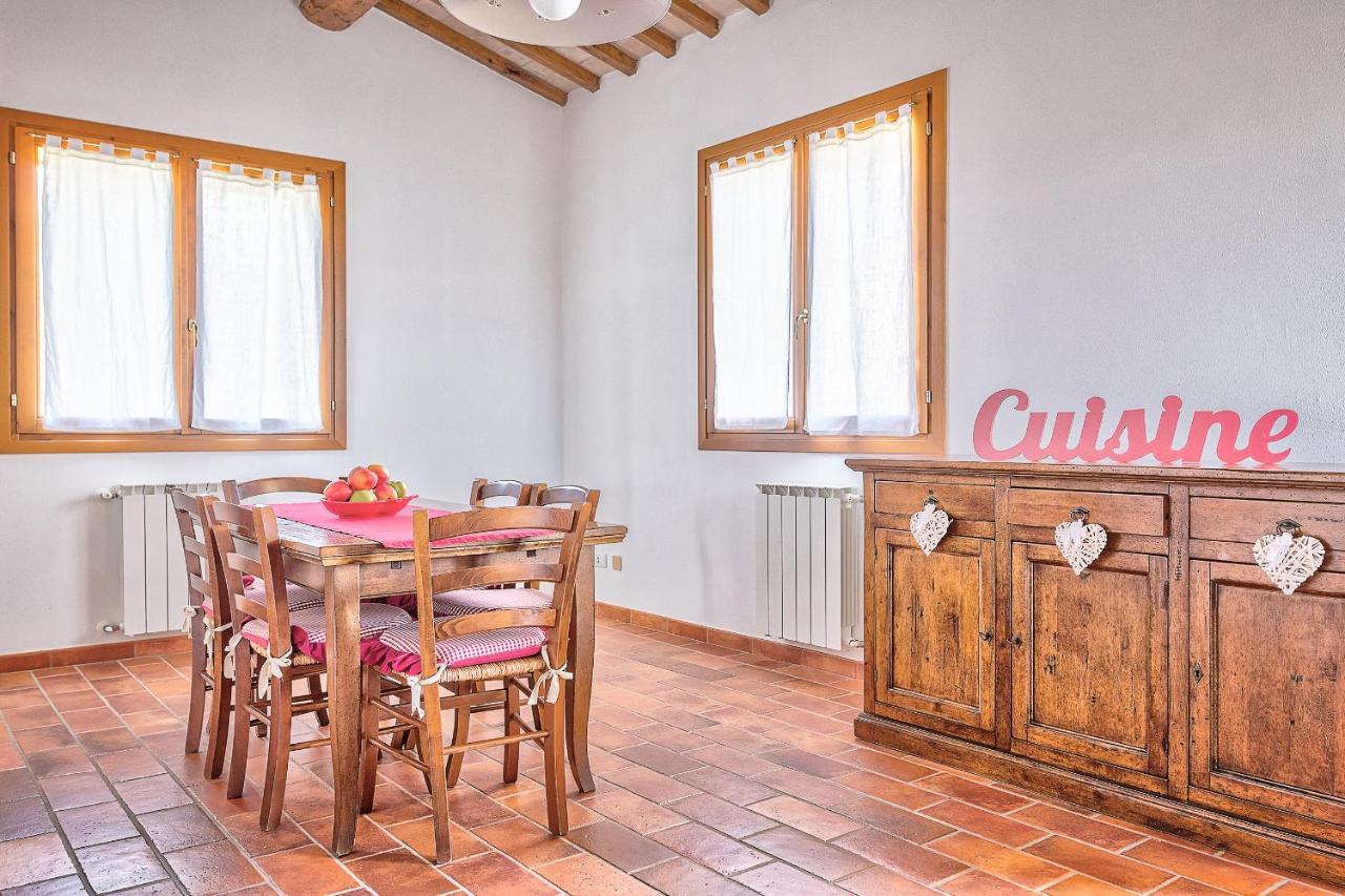 Borgo Del Faggio - Case Vacanza Montepulciano Stazione المظهر الخارجي الصورة