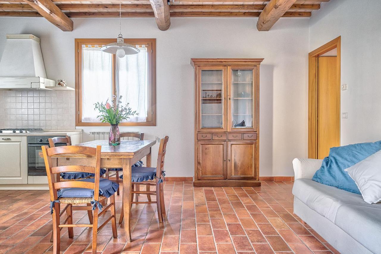 Borgo Del Faggio - Case Vacanza Montepulciano Stazione المظهر الخارجي الصورة