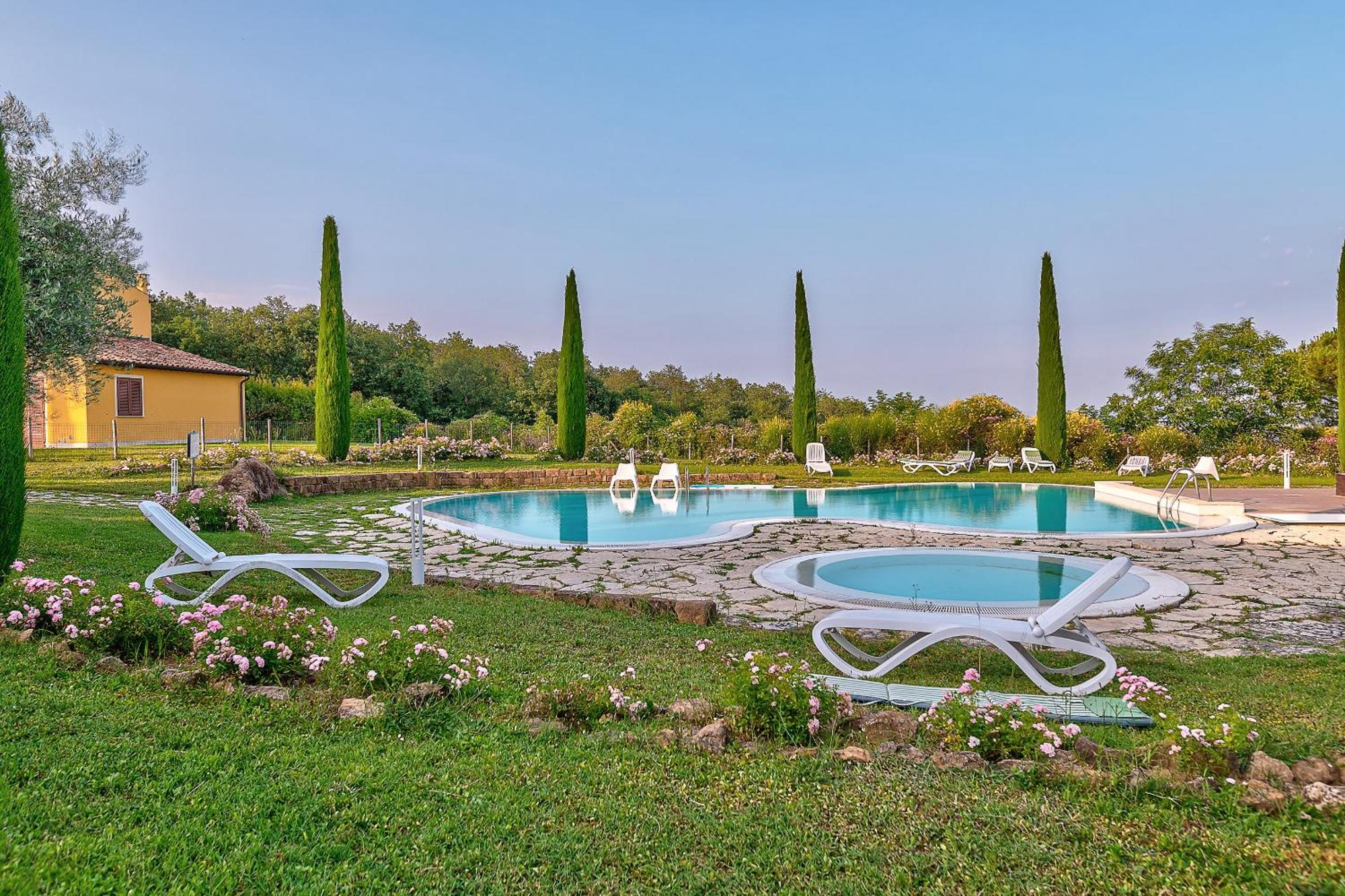 Borgo Del Faggio - Case Vacanza Montepulciano Stazione المظهر الخارجي الصورة