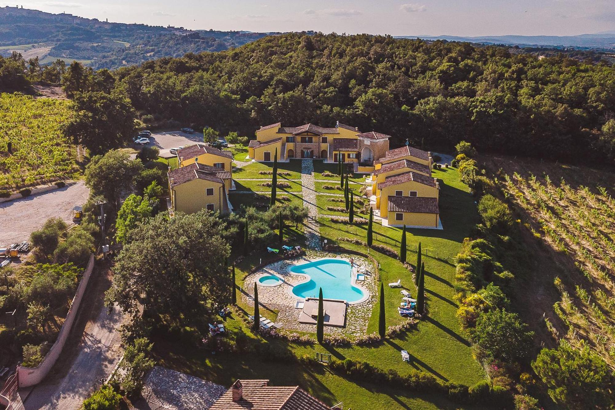 Borgo Del Faggio - Case Vacanza Montepulciano Stazione المظهر الخارجي الصورة